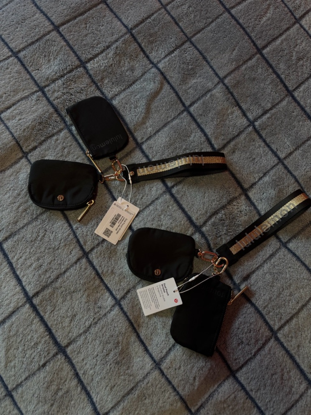 Lululemon Define Leggings + Keychain Bundle - Picture 2 of 3